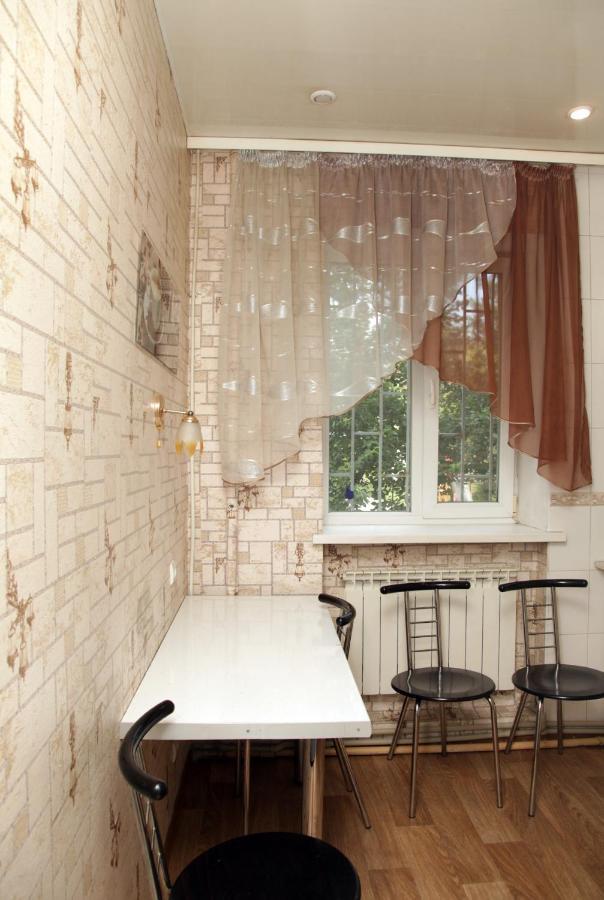 Apartment On Frunze 15 Ντνιπροπετρόφσκ Εξωτερικό φωτογραφία